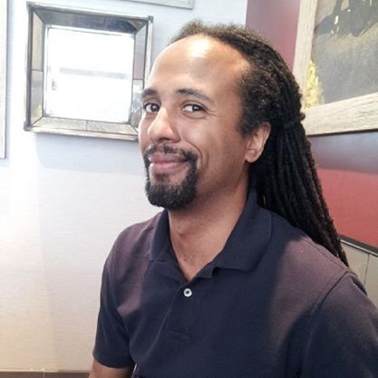 Victorio Milian long hair