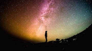 photo-1444703686981-a3abbc4d4fe3